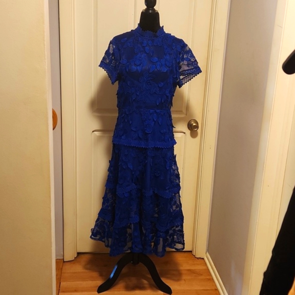 FEW MODA LACE DRESS SIZE 10